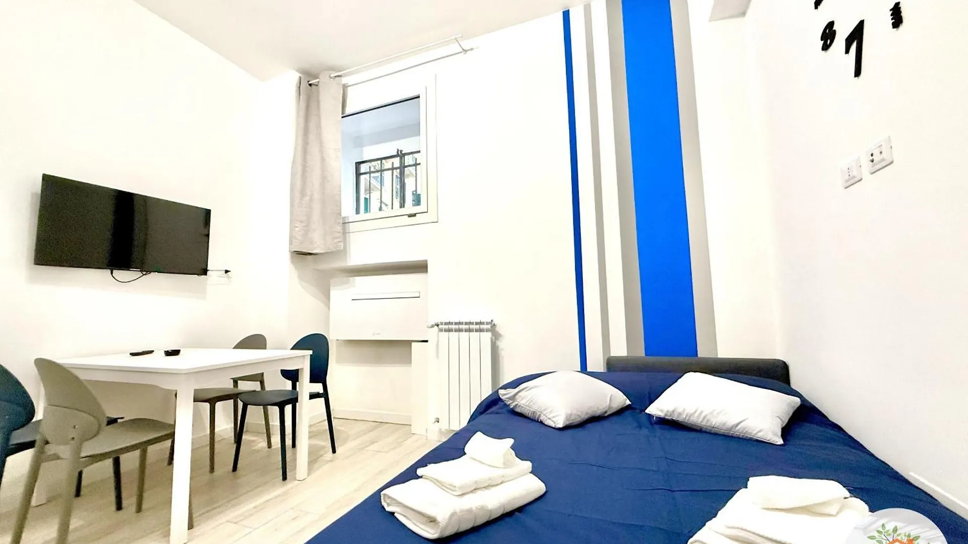 Apartment Re Di Roma - Colosseo House Italy