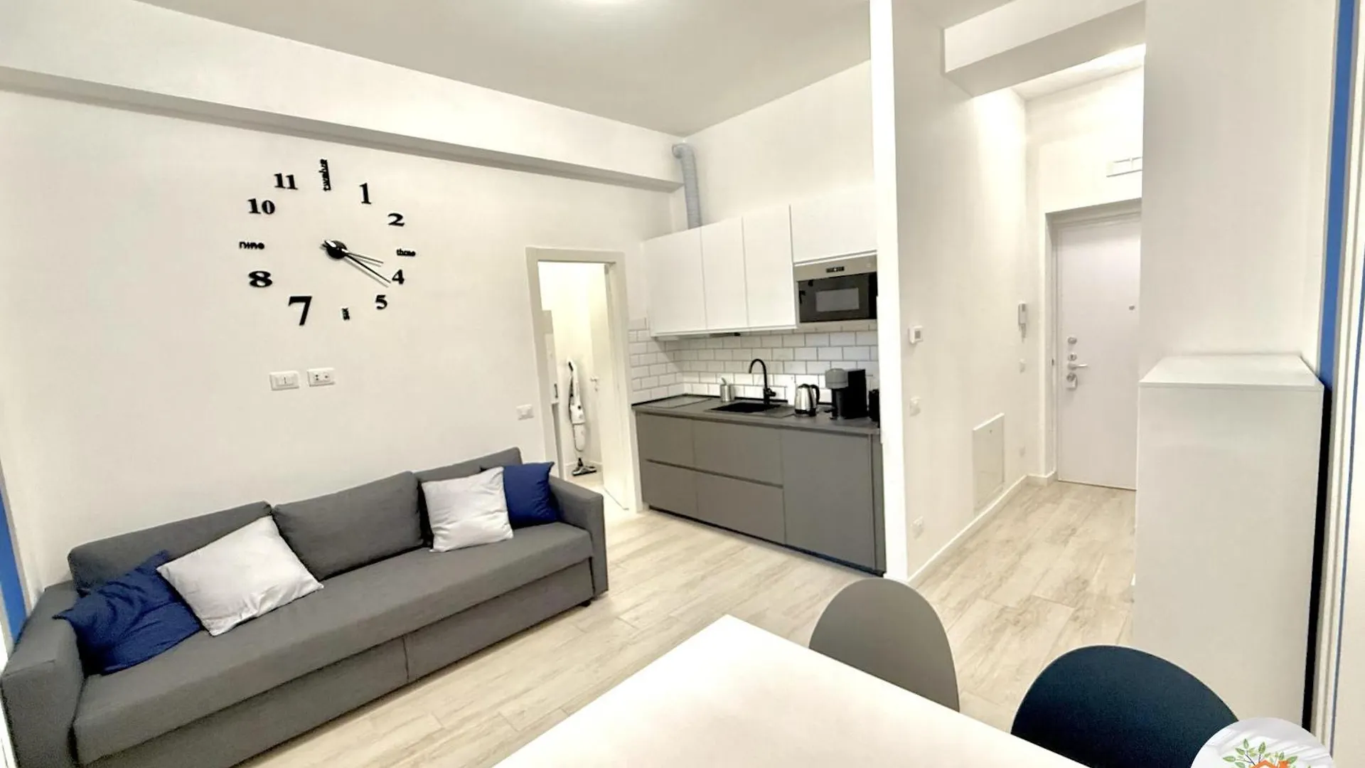 Apartment Re Di Roma - Colosseo House