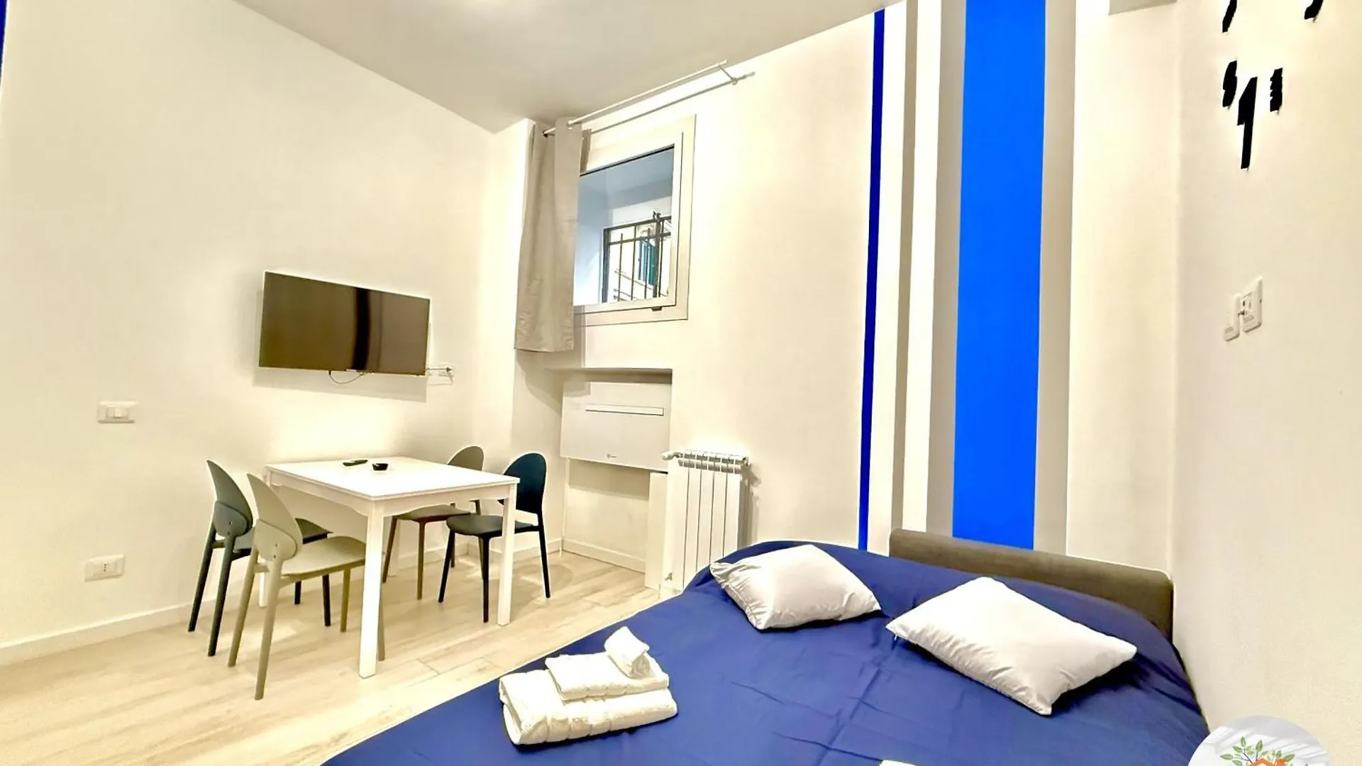 Apartment Re Di Roma - Colosseo House